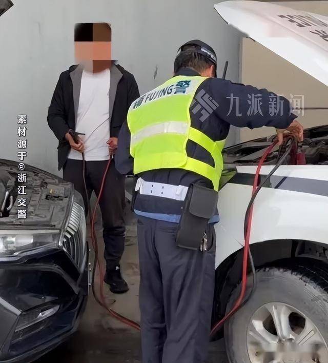 看懂的中年男人都红了眼眶！男子突遭人生重创，蜷缩车内连睡 7 天